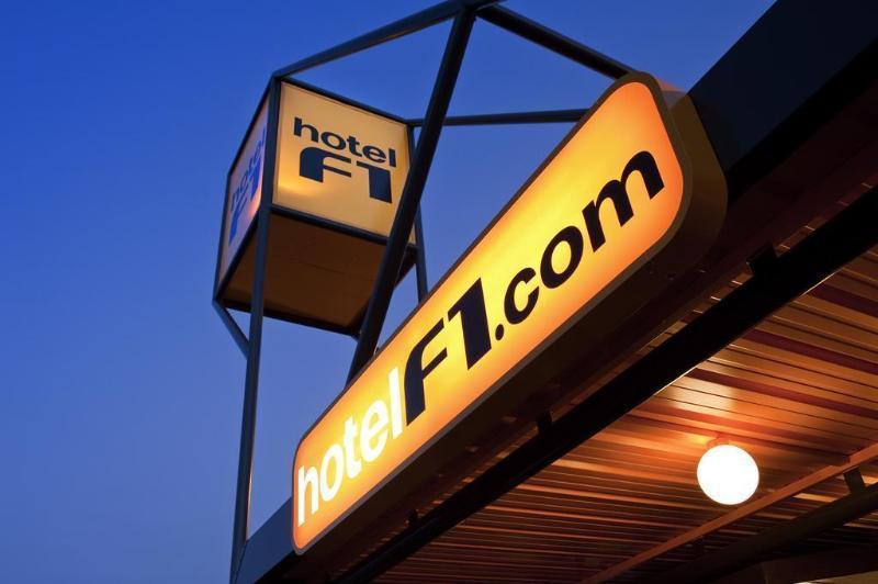 Hotelf1 Lyon Sud Oullins Renove Exterior photo